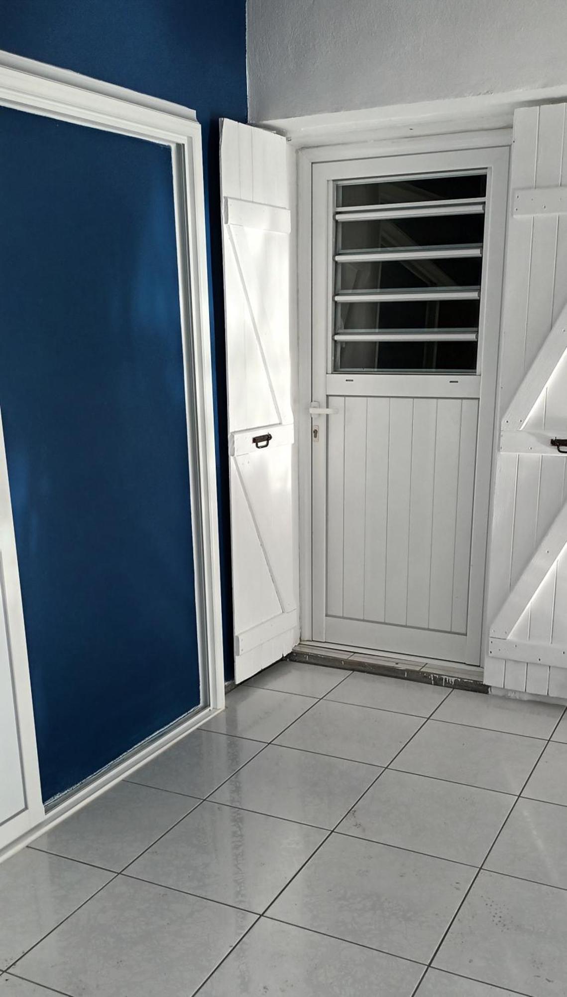 Chambre Climatisee Bouillante Esterno foto